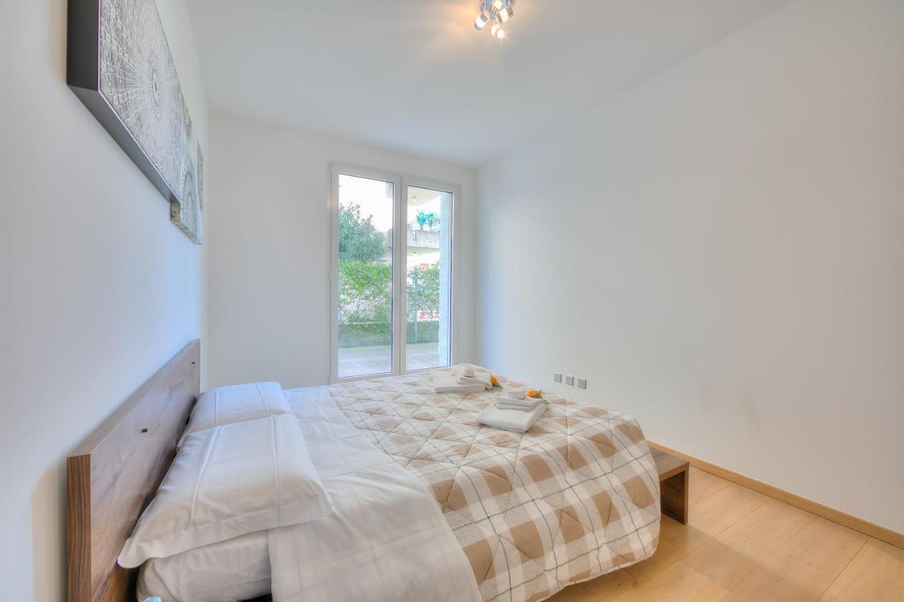 Rebecca Garden - Happy Rentals Lugano Luaran gambar