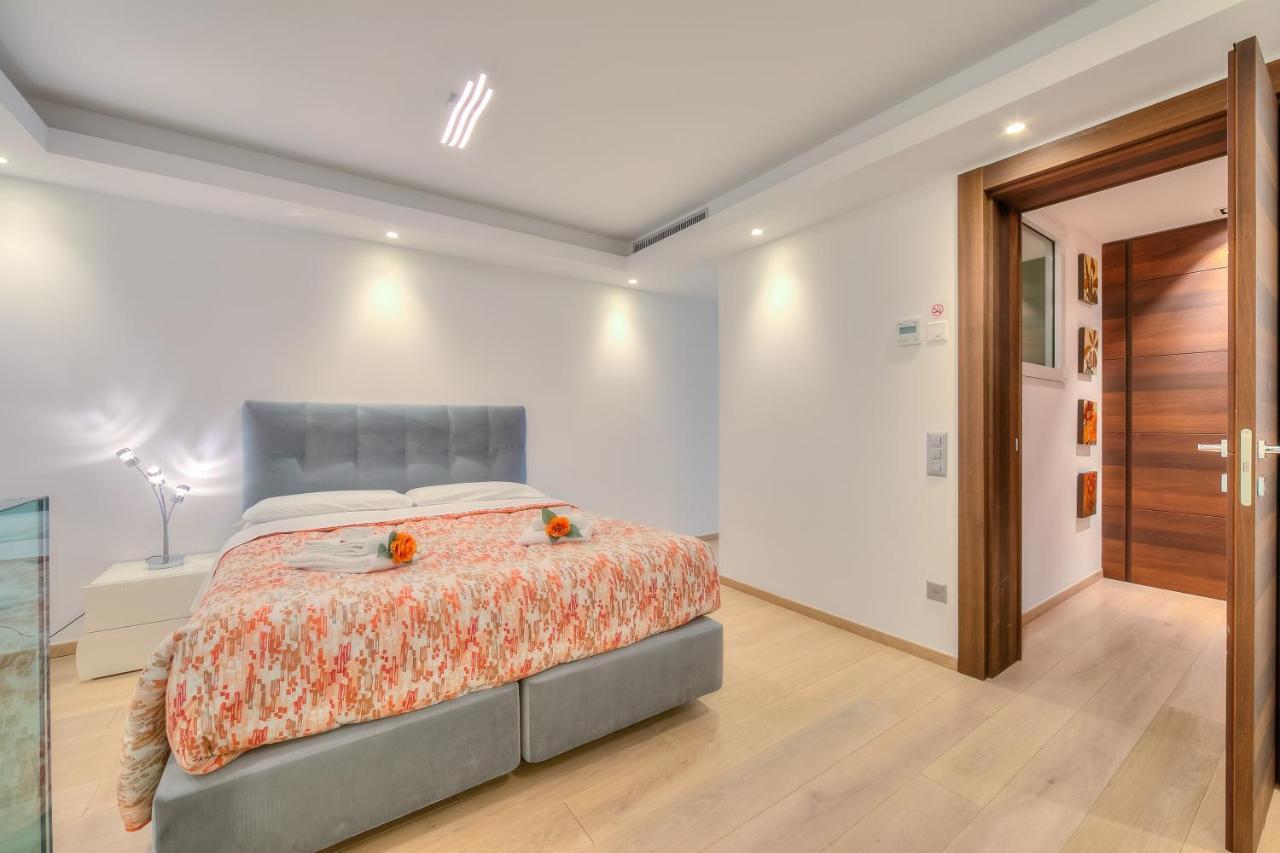 Rebecca Garden - Happy Rentals Lugano Luaran gambar